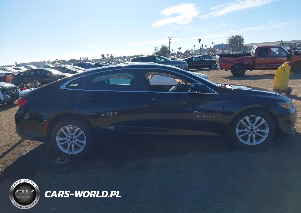 2017 Chevrolet Malibu 1Lt VIN:1G1ZE5ST8HF104086 - 13