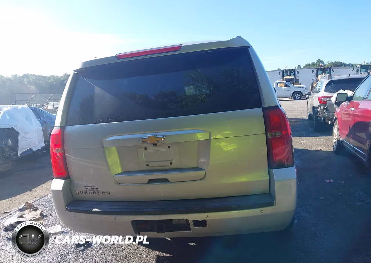 2015 Chevrolet Suburban 1500 Ls VIN:1GNSCHKC7FR156523 - 17