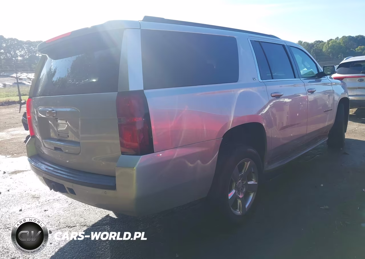 2015 Chevrolet Suburban 1500 Ls VIN:1GNSCHKC7FR156523 - 4