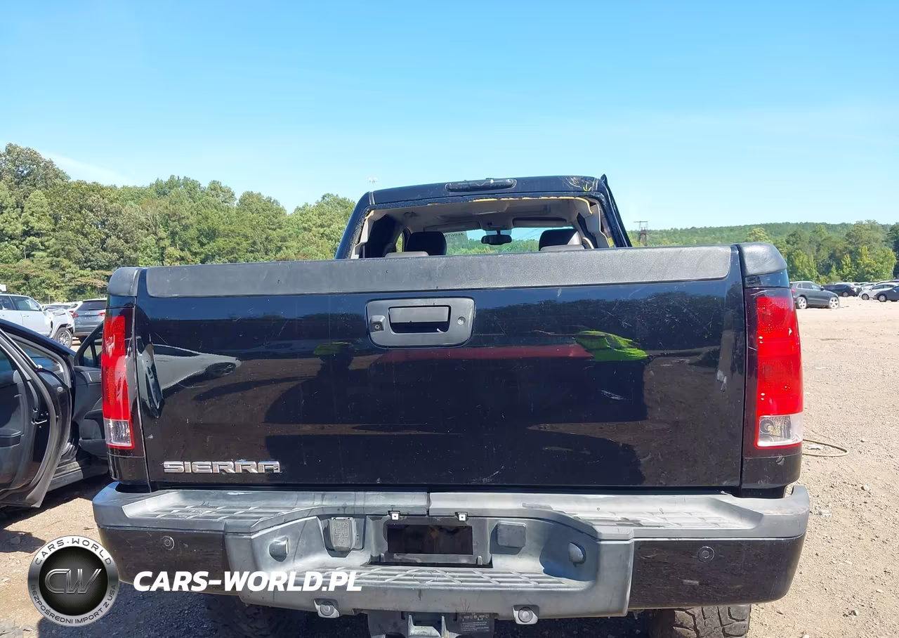 2013 GMC Sierra 2500Hd Denali VIN:1GT125E83DF186226 - 17