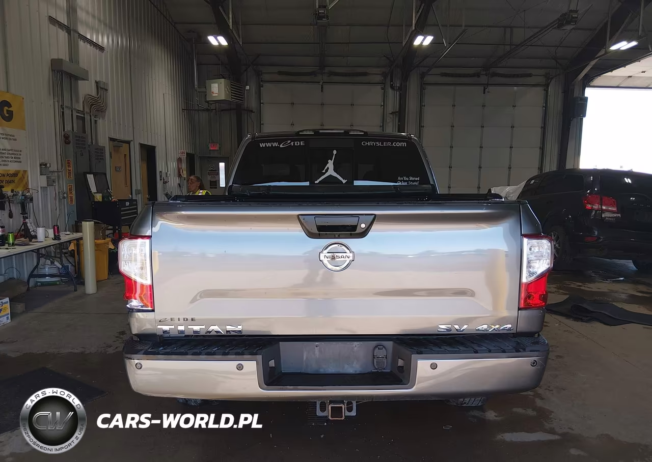 2017 Nissan Titan Sv VIN:1N6AA1E5XHN567307 - 16