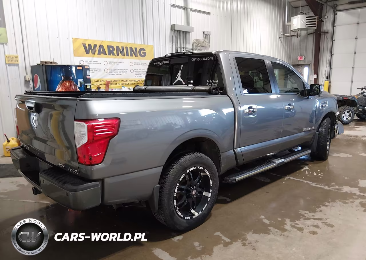 2017 Nissan Titan Sv VIN:1N6AA1E5XHN567307 - 4