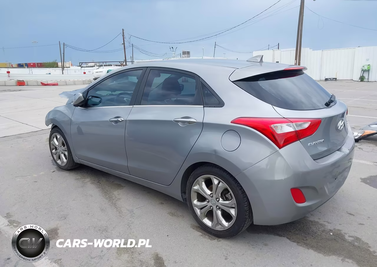 2013 Hyundai Elantra Gt VIN:KMHD35LE4DU082886 - 3