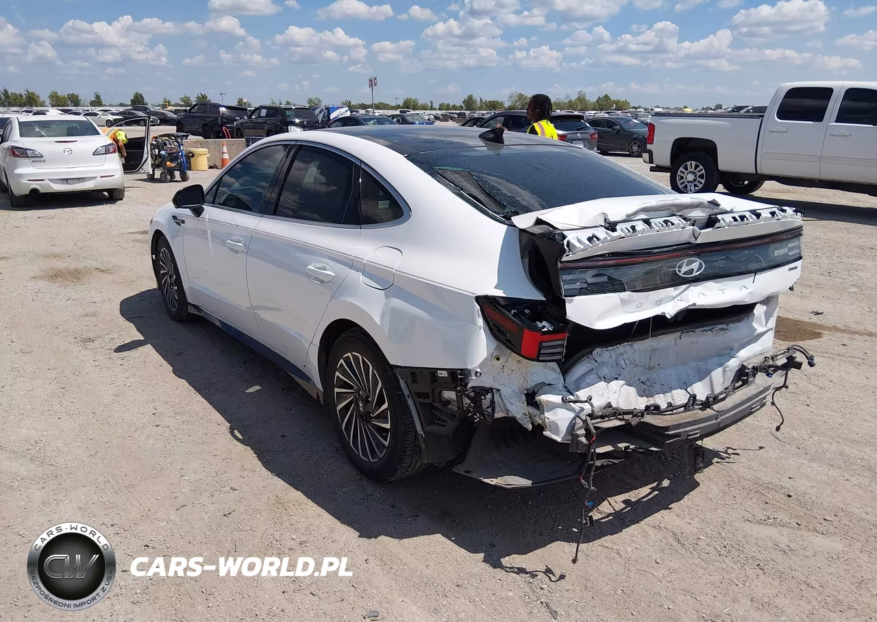 2024 Hyundai Sonata Hybrid Limited VIN:KMHL54JJ3RA102571 - 3
