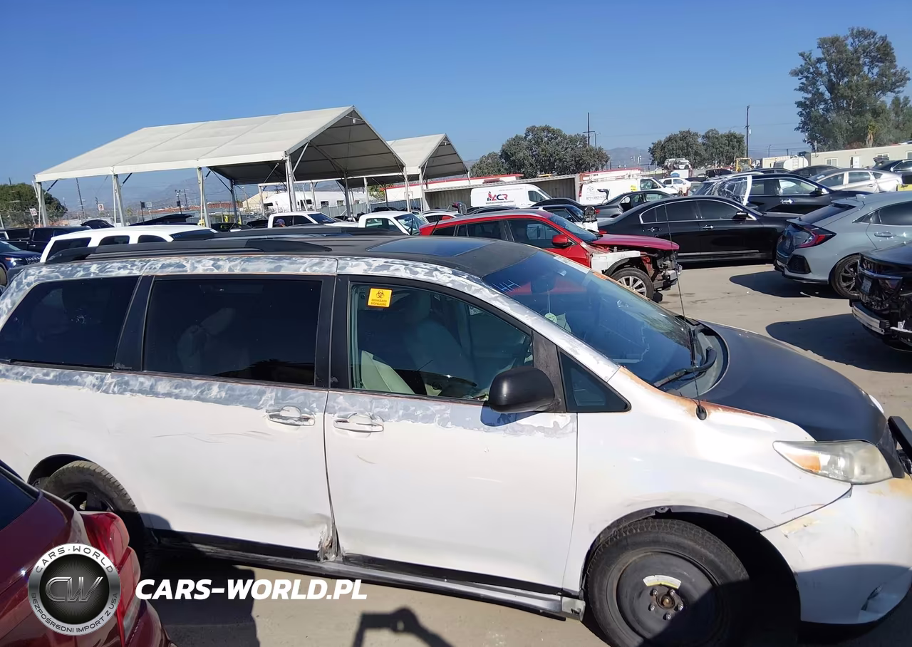 2014 Toyota Sienna Xle 7 Passenger VIN:5TDDK3DC9ES092523 - 13