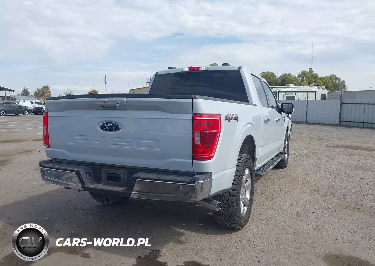 2021 Ford F-150 Xlt VIN:1FTFW1E54MKE82825 - 4