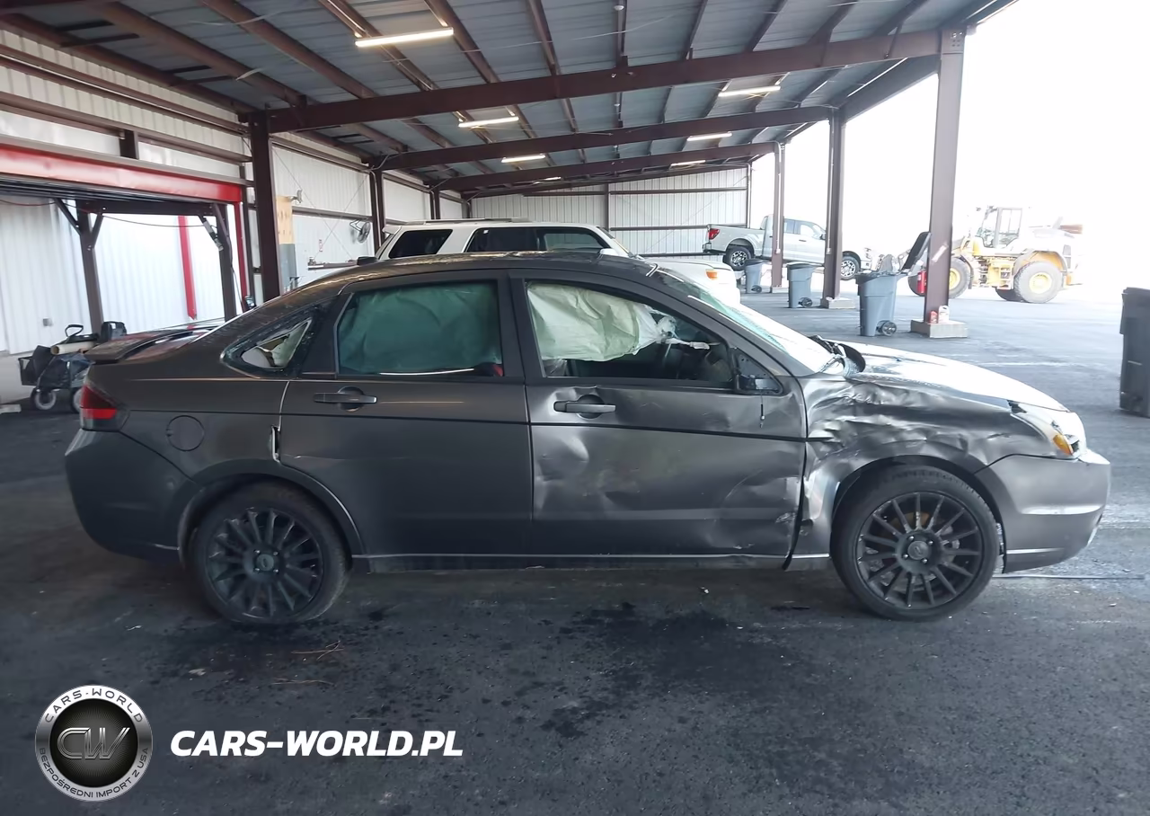 2011 Ford Focus Ses VIN:1FAHP3GN6BW135345 - 13