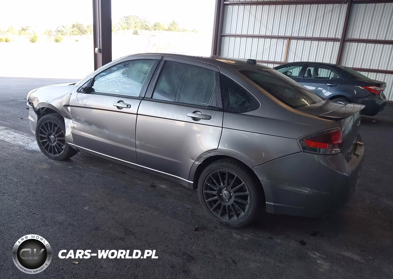 2011 Ford Focus Ses VIN:1FAHP3GN6BW135345 - 3