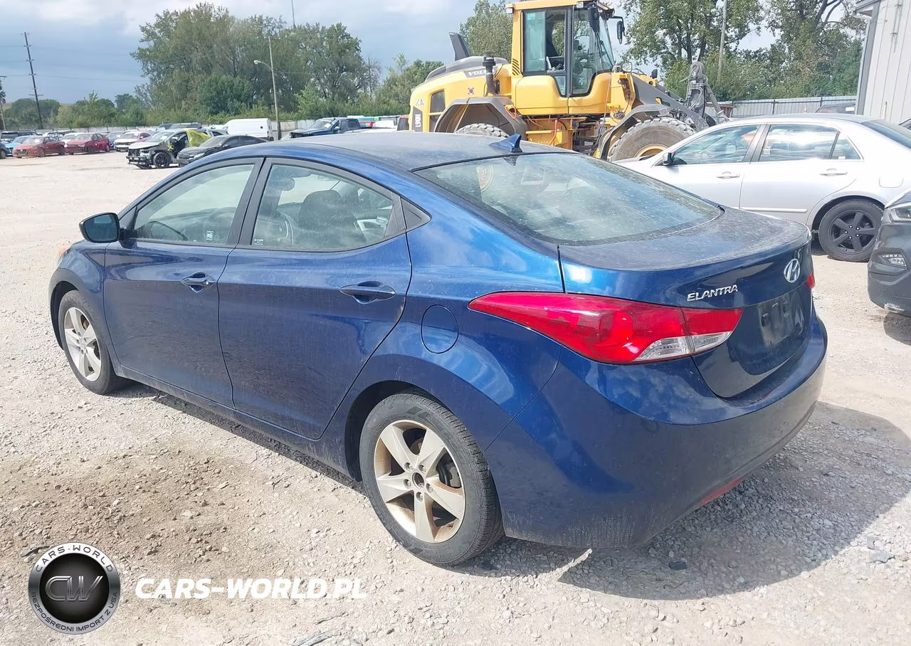 2013 Hyundai Elantra Gls VIN:KMHDH4AE3DU632187 - 3