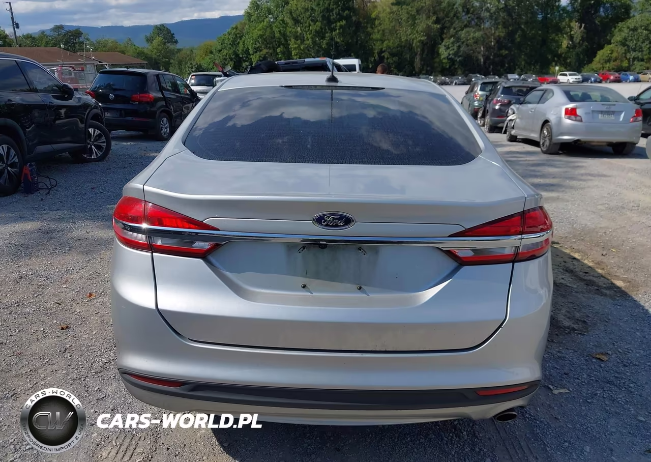 2017 Ford Fusion Hybrid Se VIN:3FA6P0LUXHR287112 - 17