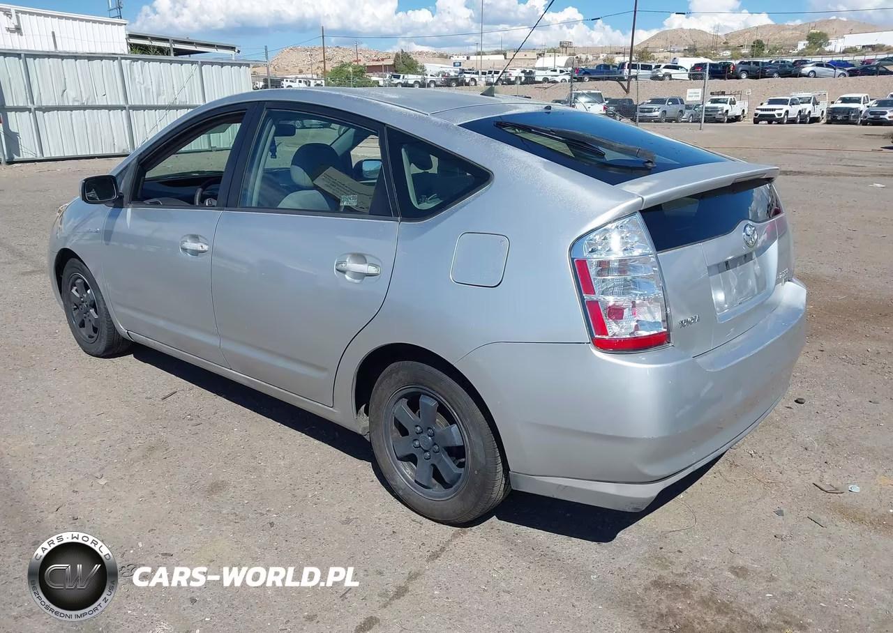 2008 Toyota Prius VIN:JTDKB20UX83310197 - 3