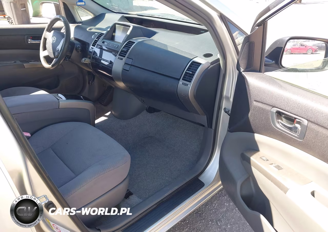 2008 Toyota Prius VIN:JTDKB20UX83310197 - 5