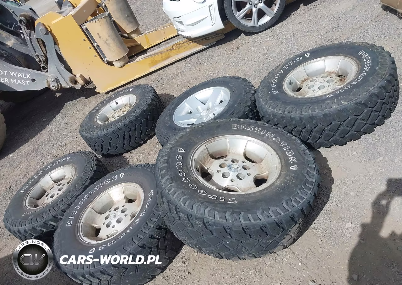 1999 Jeep Wrangler Sahara VIN:1J4FY49S4XP475841 - 13