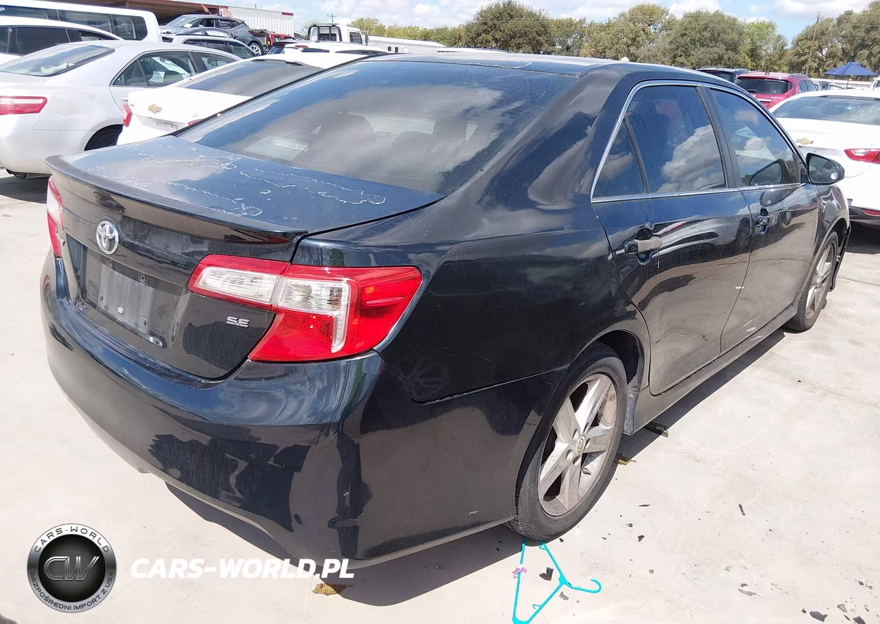 2012 Toyota Camry Se VIN:4T1BF1FK5CU192885 - 4