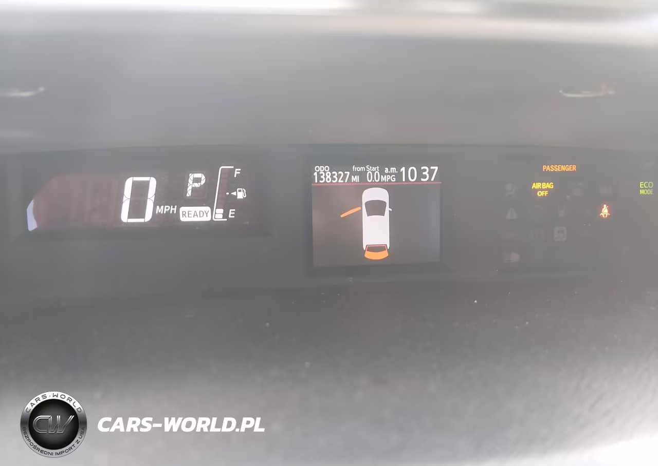 2015 Toyota Prius C Four VIN:JTDKDTB39F1097983 - 7