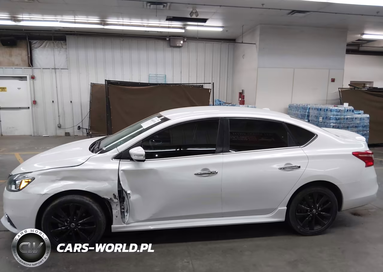 2018 Nissan Sentra Sr VIN:3N1AB7AP7JY315049 - 14
