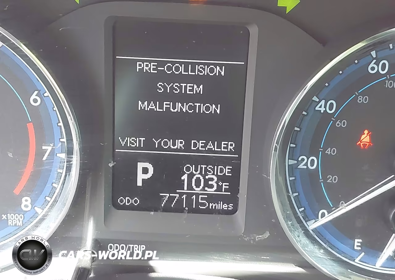 2018 Toyota Corolla Le VIN:2T1BURHE9JC981535 - 16