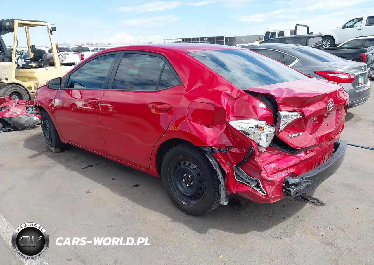 2018 Toyota Corolla Le VIN:2T1BURHE9JC981535 - 3