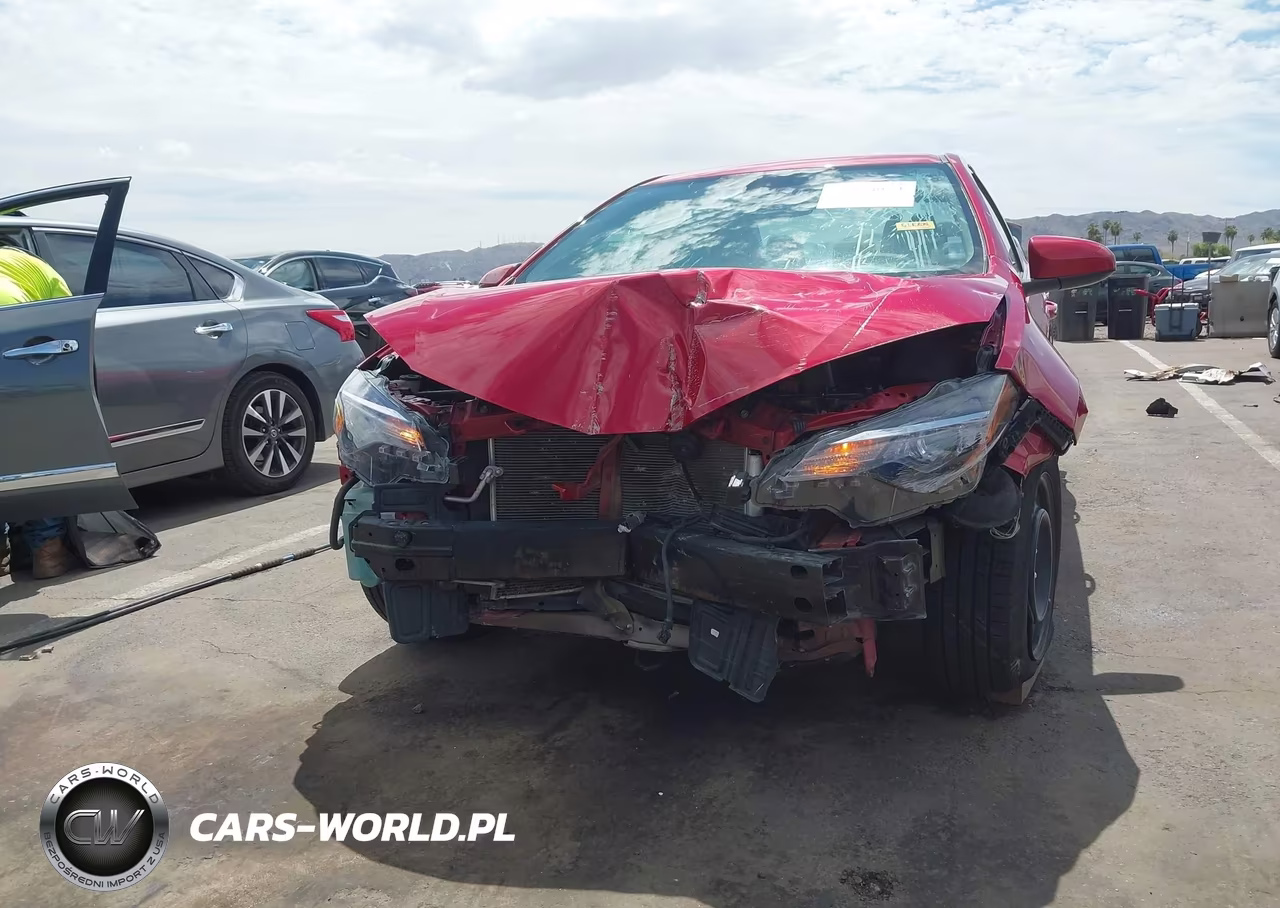 2018 Toyota Corolla Le VIN:2T1BURHE9JC981535 - 6