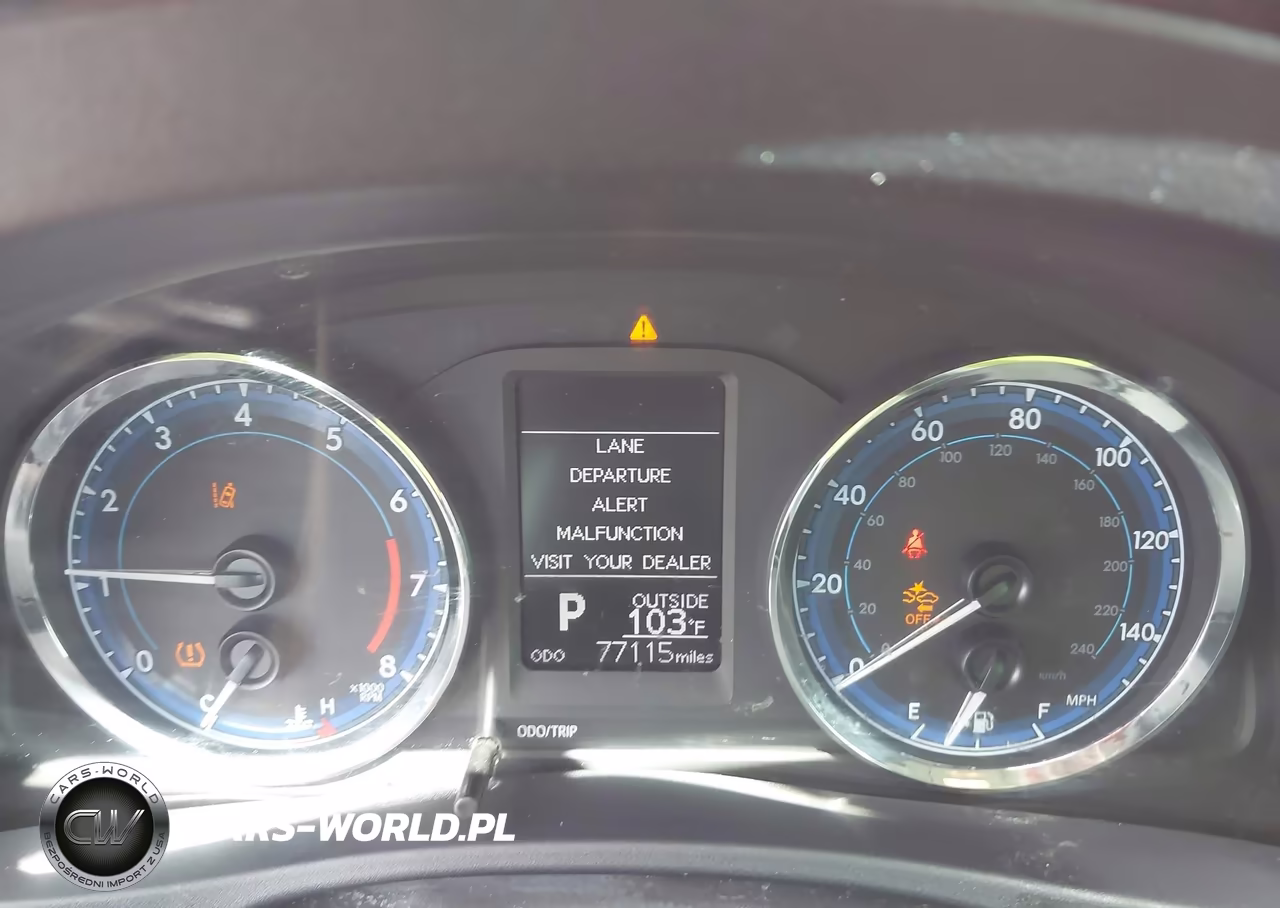 2018 Toyota Corolla Le VIN:2T1BURHE9JC981535 - 7