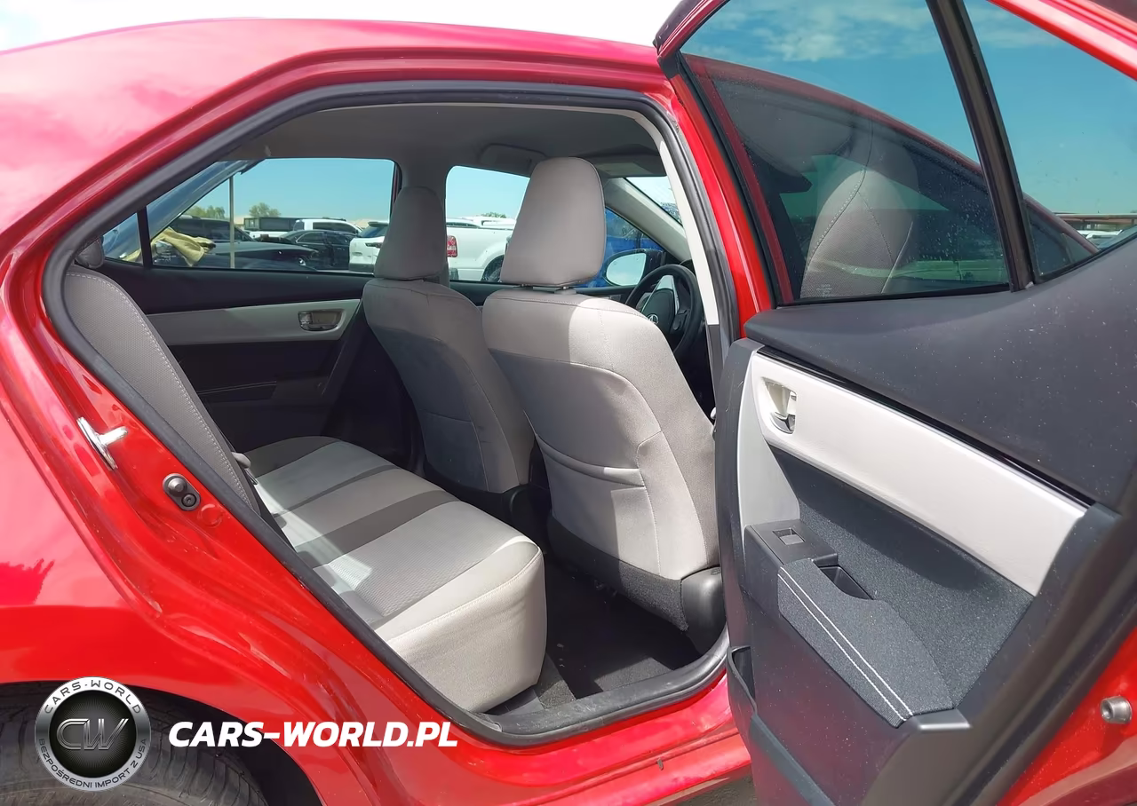 2018 Toyota Corolla Le VIN:2T1BURHE9JC981535 - 8