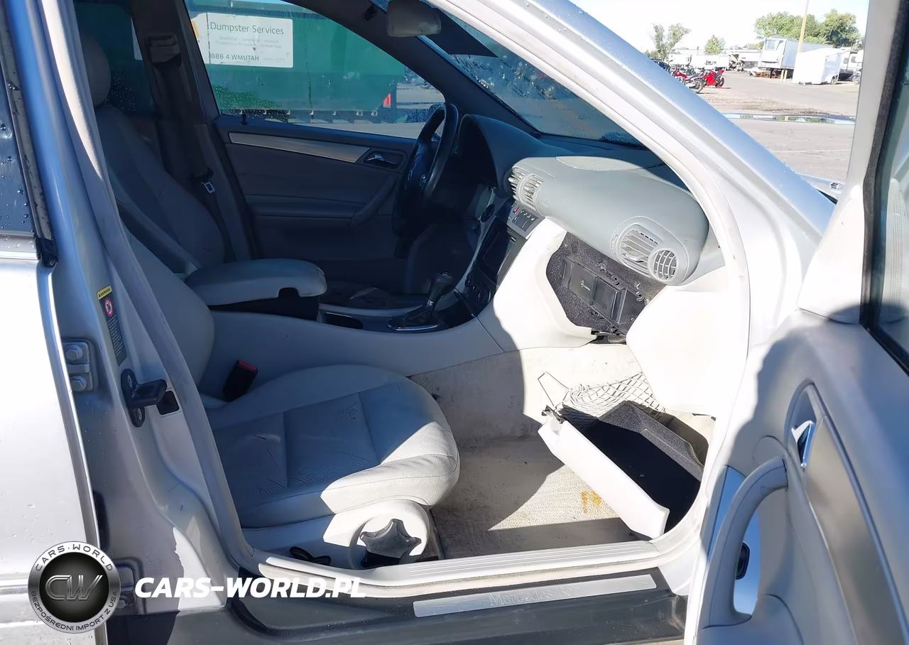 2005 Mercedes-Benz C 230 Kompressor Sport VIN:WDBRF40J45F625851 - 5