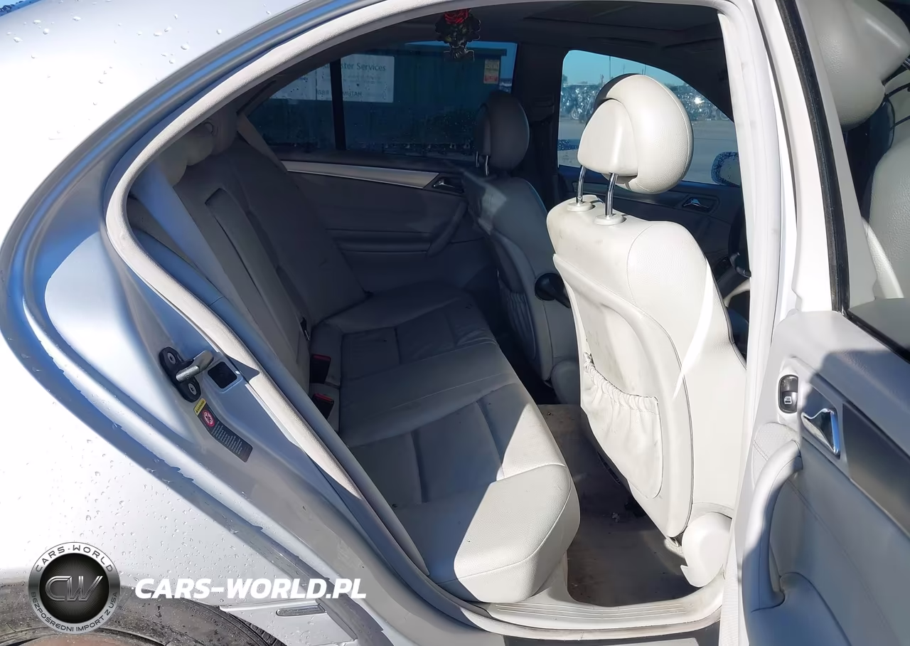 2005 Mercedes-Benz C 230 Kompressor Sport VIN:WDBRF40J45F625851 - 8