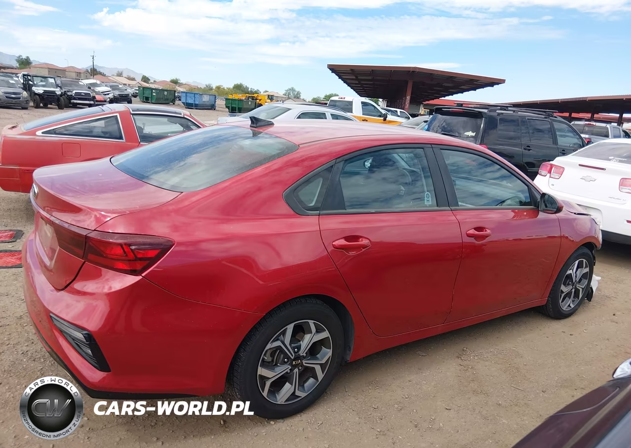 2020 Kia Forte Lxs VIN:3KPF24AD6LE241067 - 12