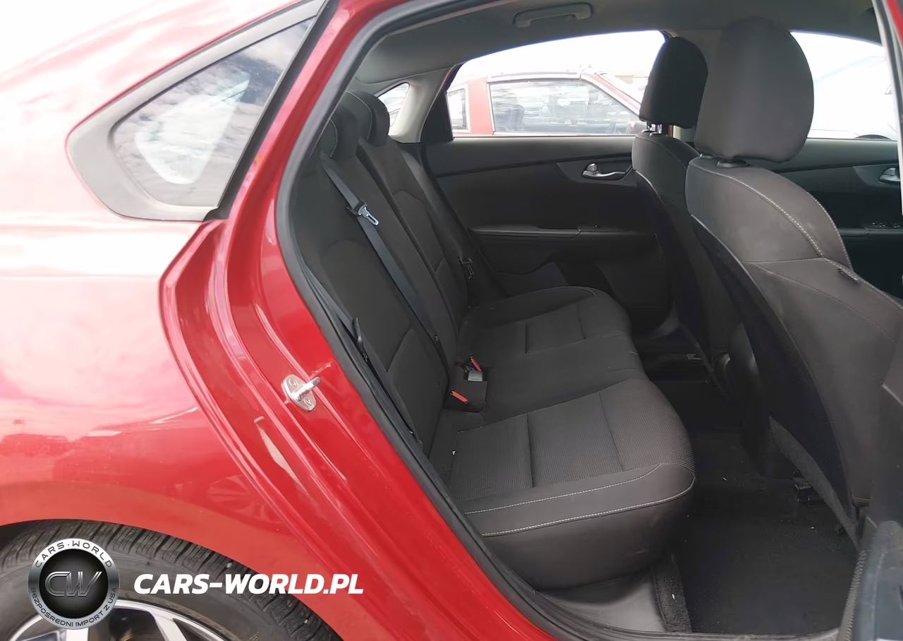 2020 Kia Forte Lxs VIN:3KPF24AD6LE241067 - 8