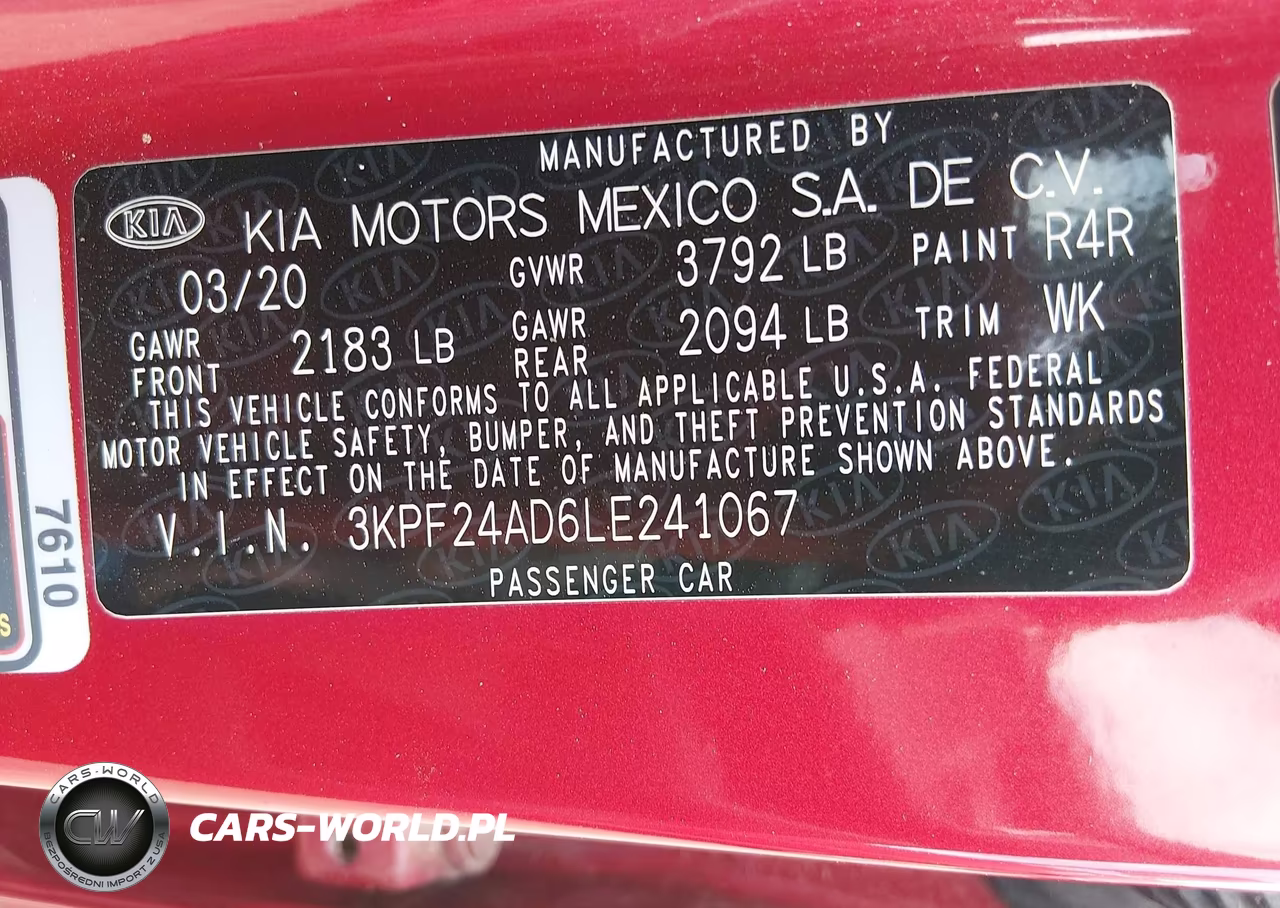 2020 Kia Forte Lxs VIN:3KPF24AD6LE241067 - 9