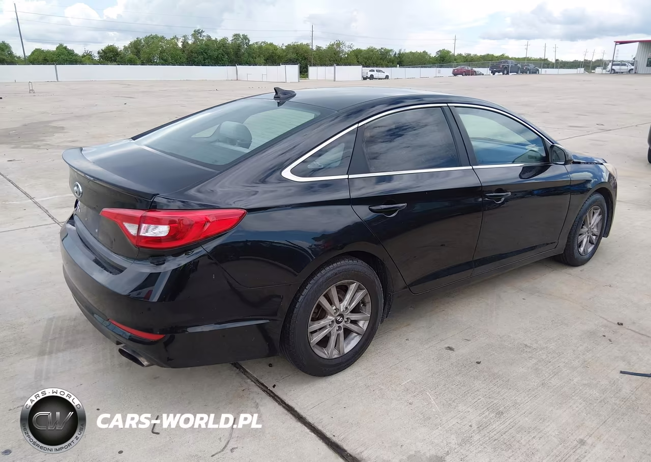 2015 Hyundai Sonata Se VIN:5NPE24AF6FH066882 - 4