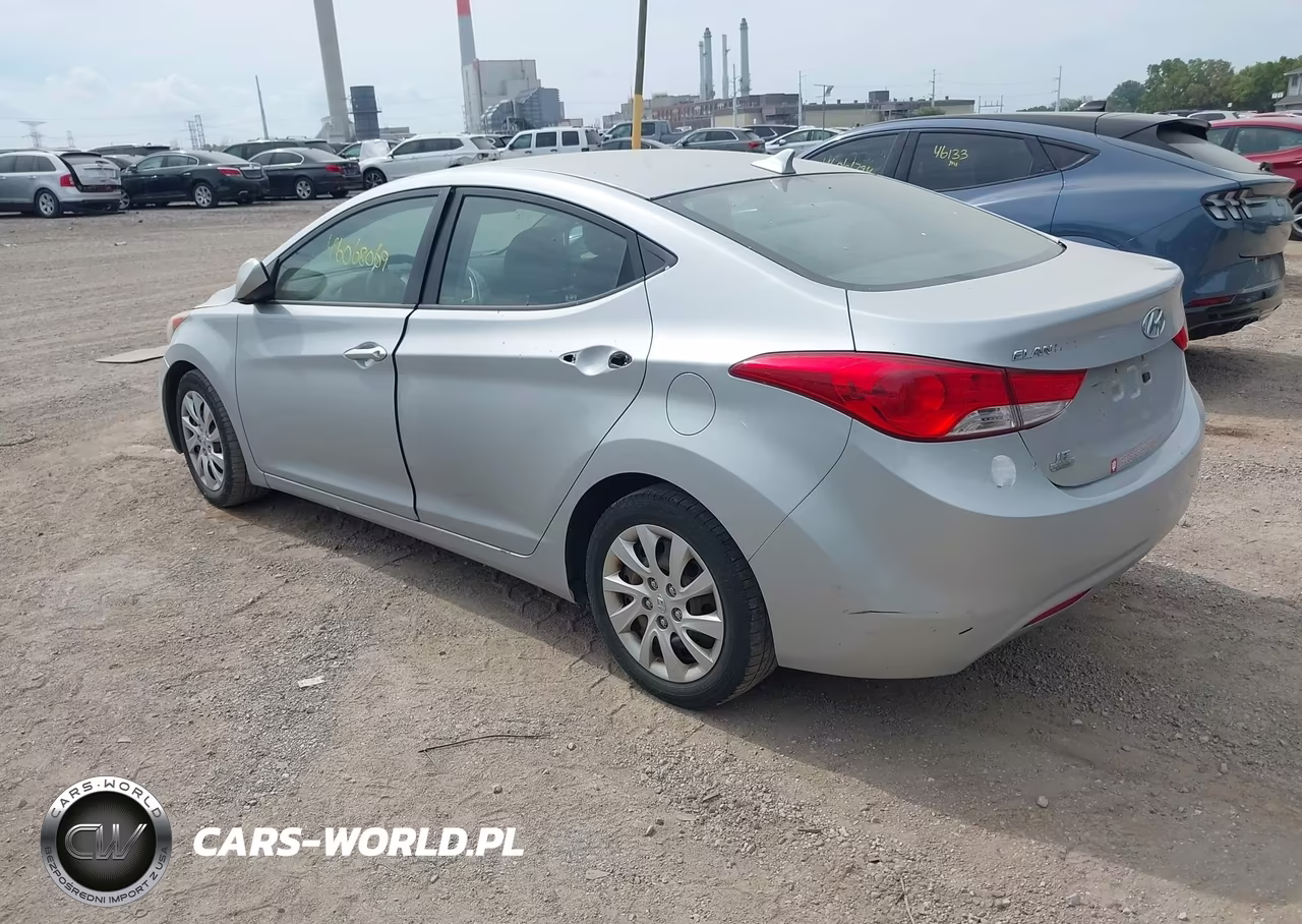 2011 Hyundai Elantra Gls VIN:5NPDH4AE0BH010559 - 3