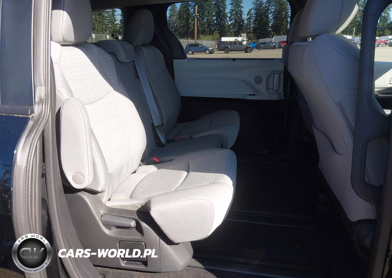 2025 Toyota Sienna Le VIN:5TDKRKEC0SS268284 - 8