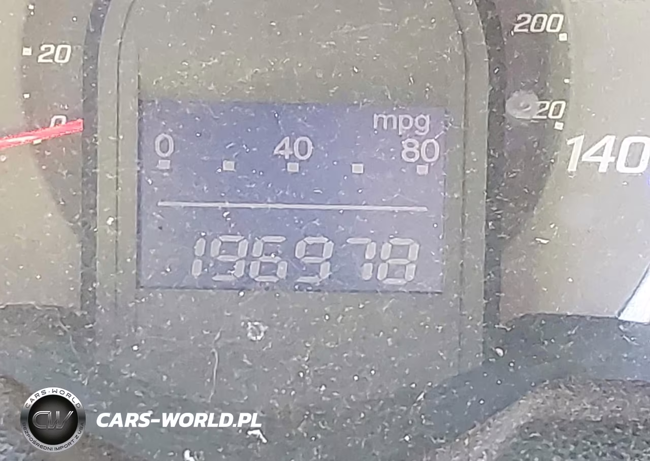 2011 Honda Fit Sport VIN:JHMGE8G56BC004389 - 15