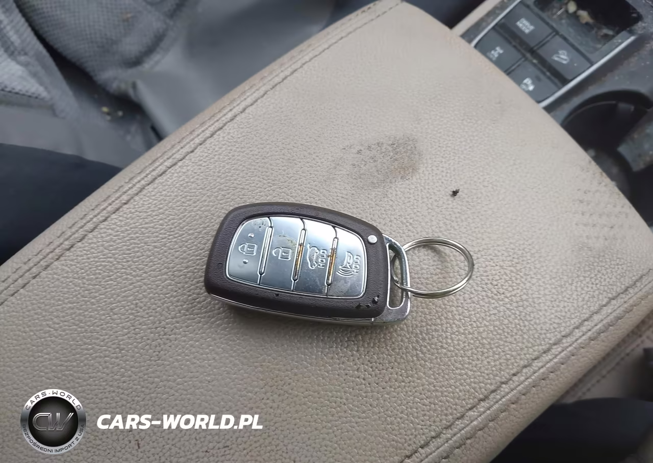 2018 Hyundai Tucson Value VIN:KM8J3CA23JU627570 - 11