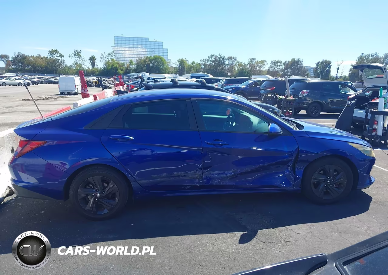 2021 Hyundai Elantra Sel VIN:5NPLM4AG2MH000319 - 13
