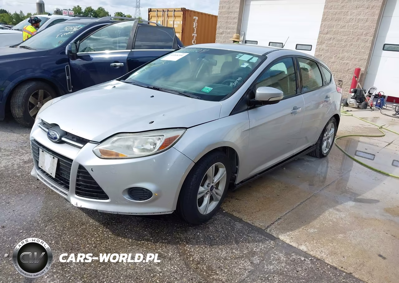 2014 Ford Focus Se VIN:1FADP3K22EL325743 - 2