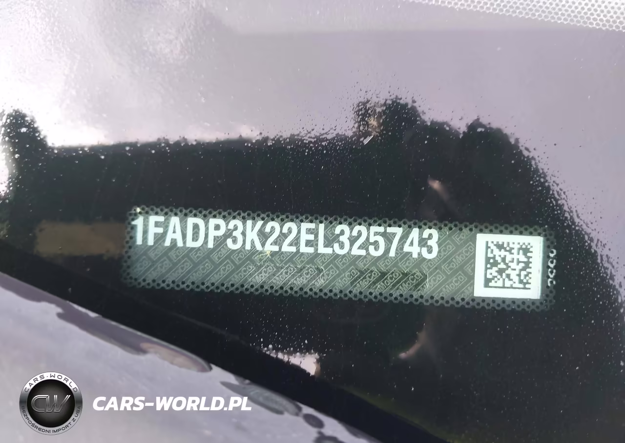 2014 Ford Focus Se VIN:1FADP3K22EL325743 - 9