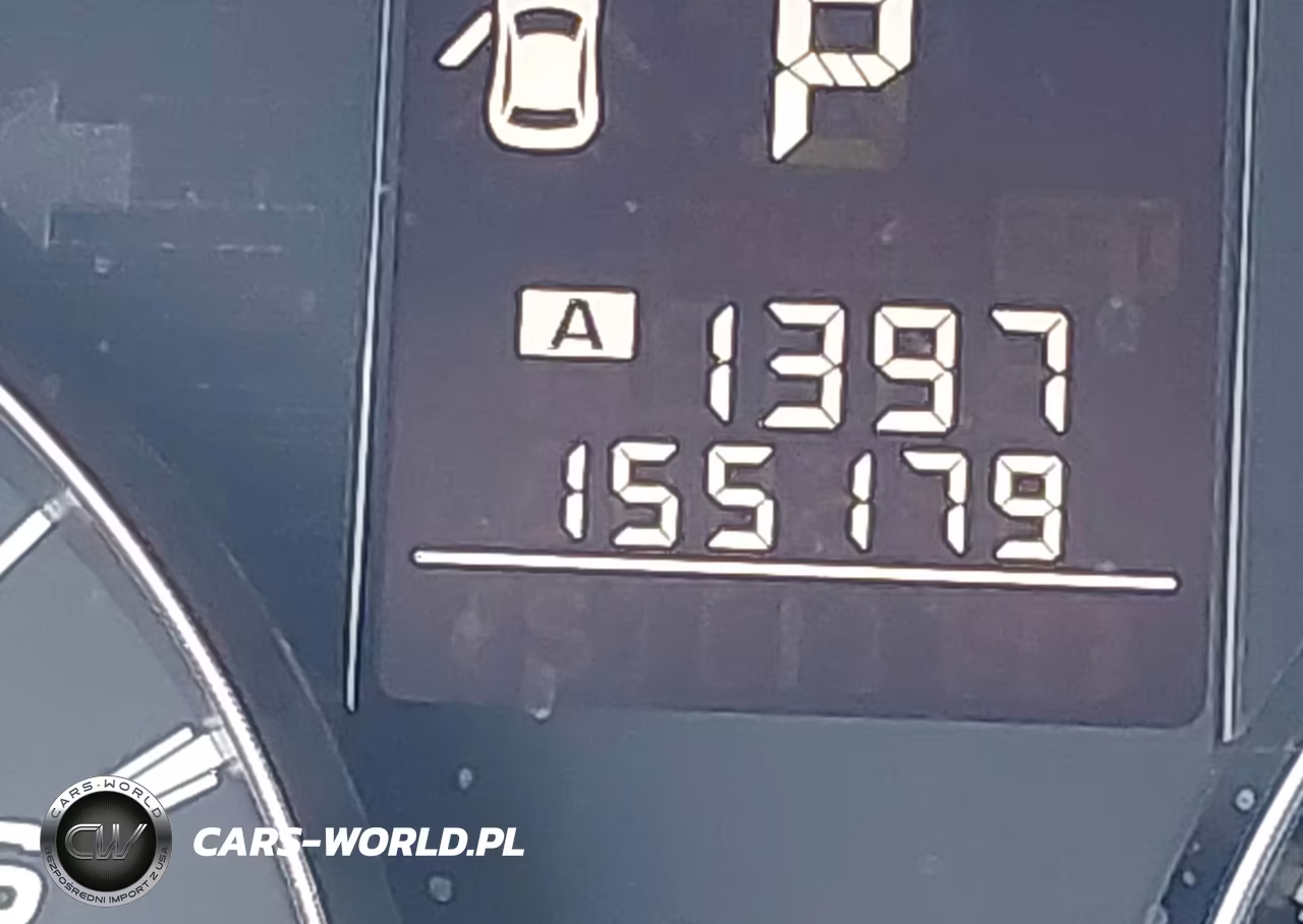 2010 Subaru Outback 3.6R Limited VIN:4S4BRELC3A2362391 - 15