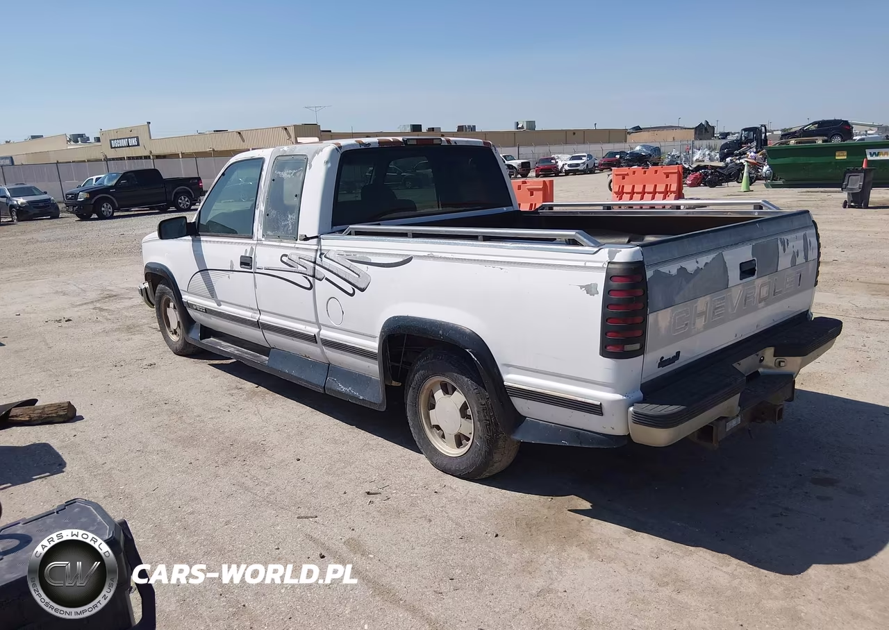 1997 Chevrolet C1500 Fleetside VIN:2GCEC19R3V1141094 - 3