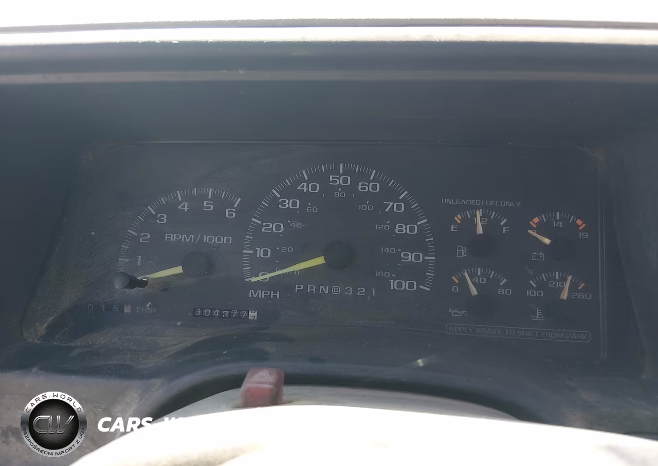 1997 Chevrolet C1500 Fleetside VIN:2GCEC19R3V1141094 - 7