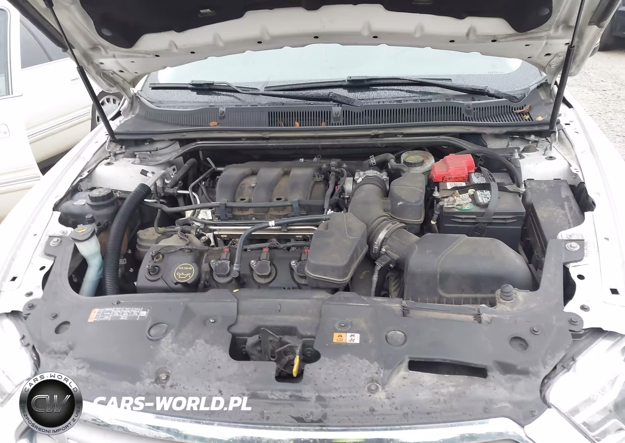 2015 Ford Taurus Sel VIN:1FAHP2E82FG167068 - 10