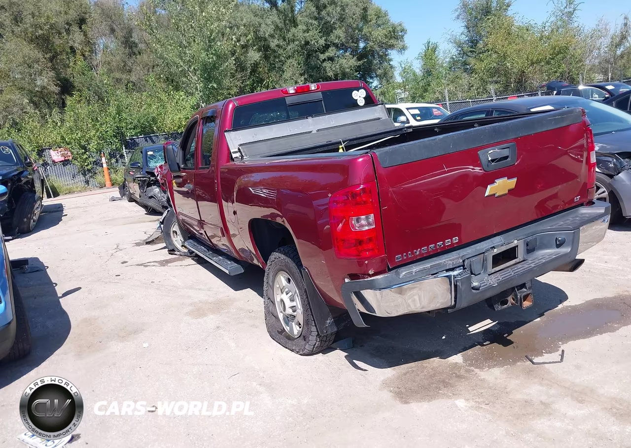 2013 Chevrolet Silverado 2500Hd Lt VIN:1GC2CXCG0DZ329946 - 3