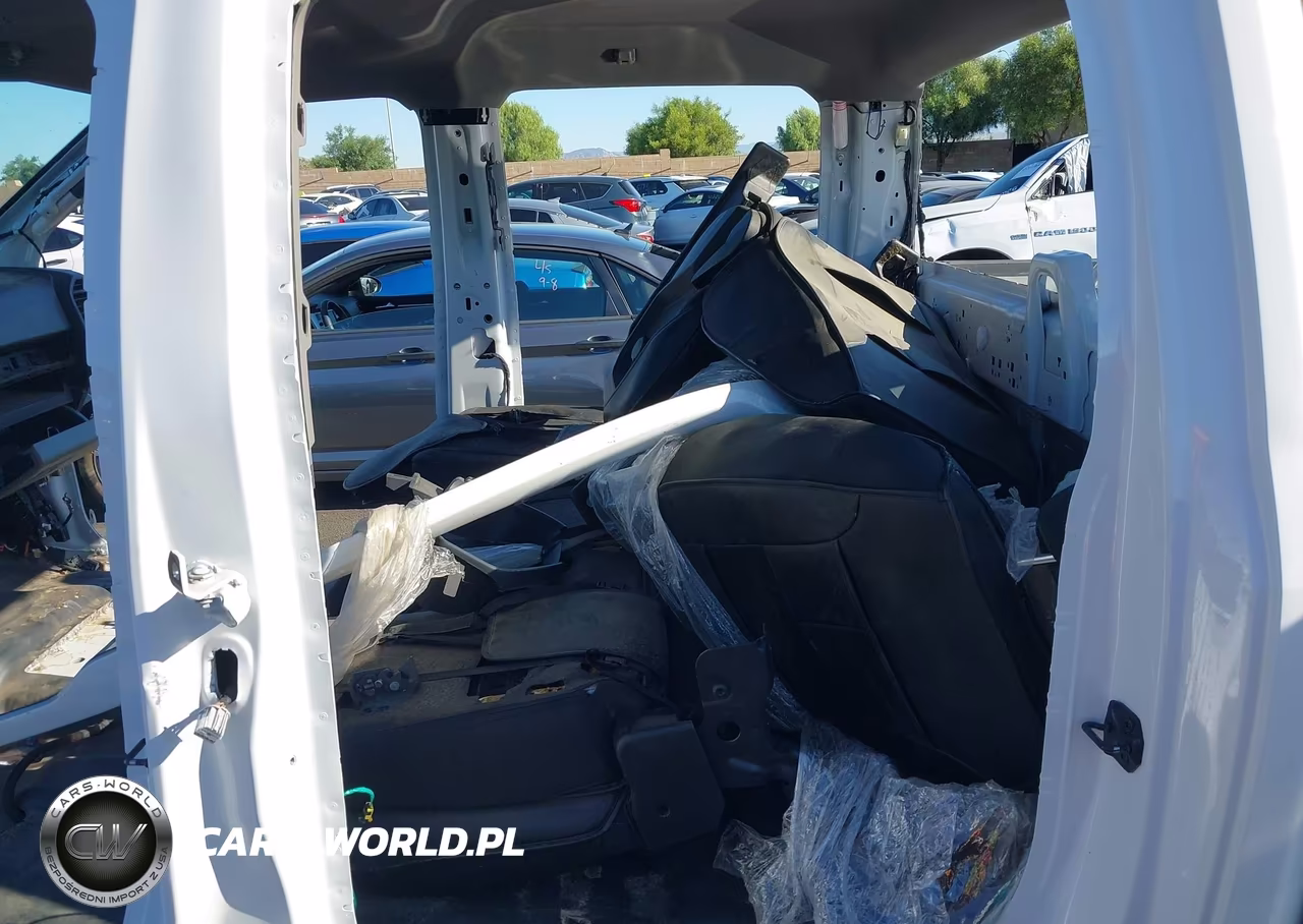 2018 Ford F-150 Xl VIN:1FTEW1CP9JFC02904 - 8