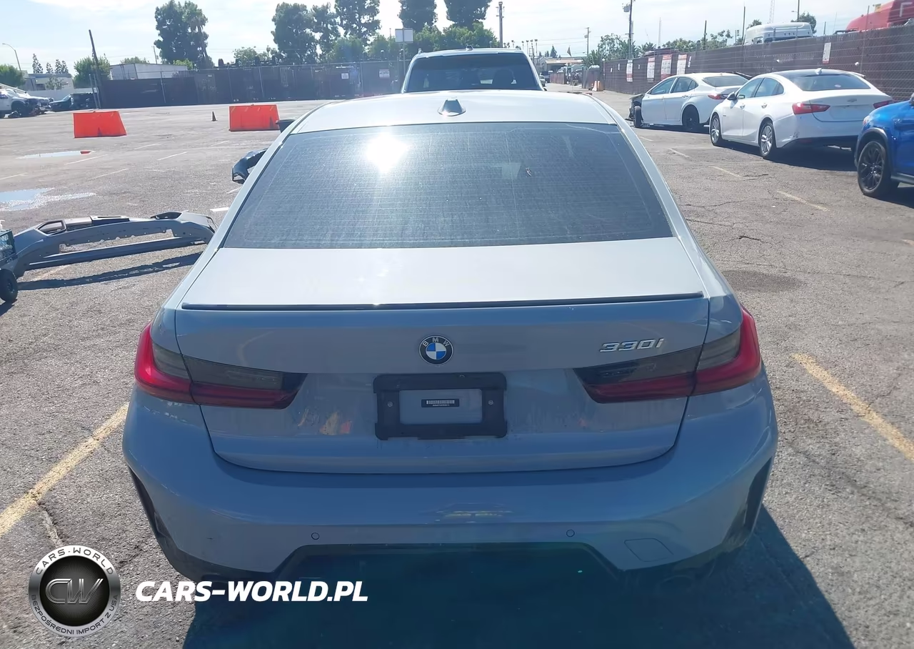 2023 BMW 330I VIN:3MW69FF03P8D06410 - 17