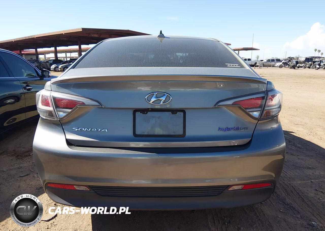 2017 Hyundai Sonata Hybrid Se VIN:KMHE24L3XHA063783 - 16