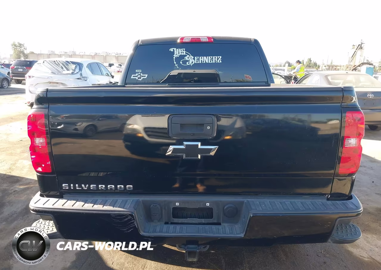 2018 Chevrolet Silverado 1500 Custom VIN:3GCPCPEC2JG340376 - 16