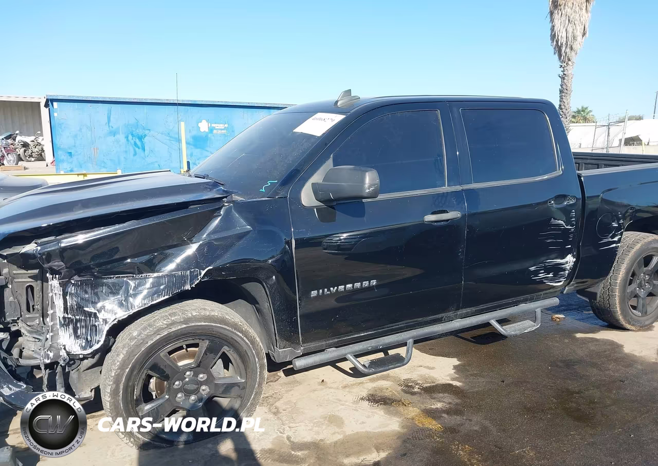 2018 Chevrolet Silverado 1500 Custom VIN:3GCPCPEC2JG340376 - 6