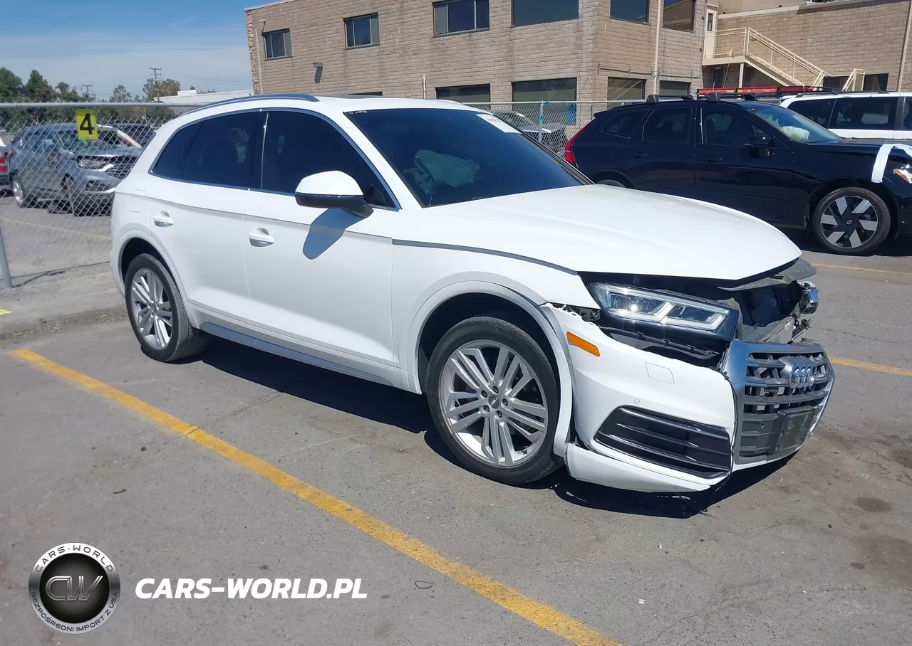 2019 Audi Q5 45 Premium VIN:WA1BNAFY4K2065545 - 1