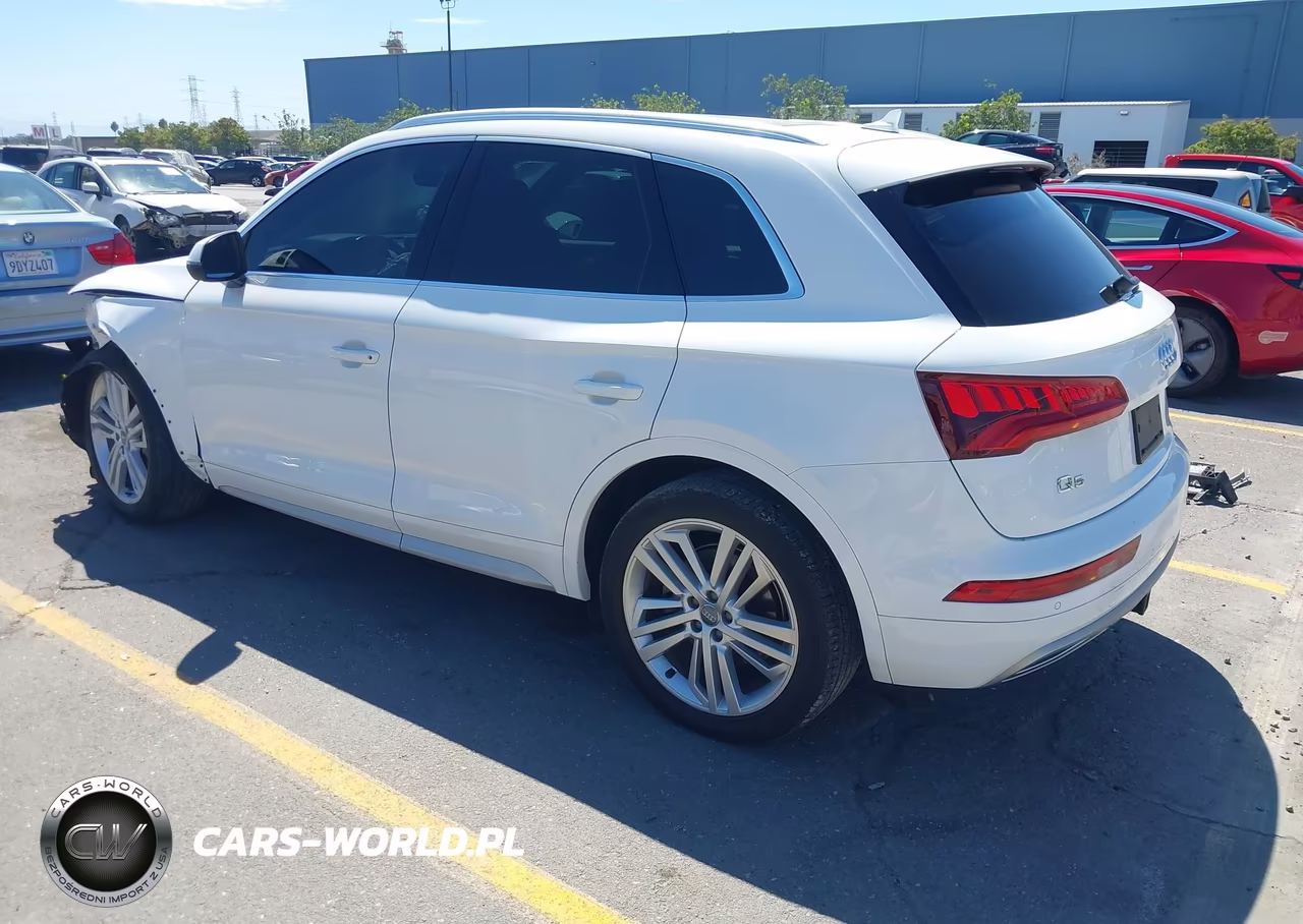 2019 Audi Q5 45 Premium VIN:WA1BNAFY4K2065545 - 3